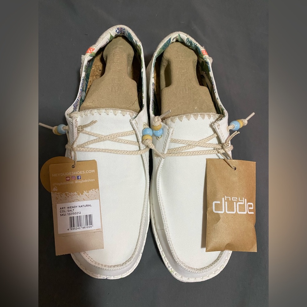 Hey Dudes Wendy Natural Salt